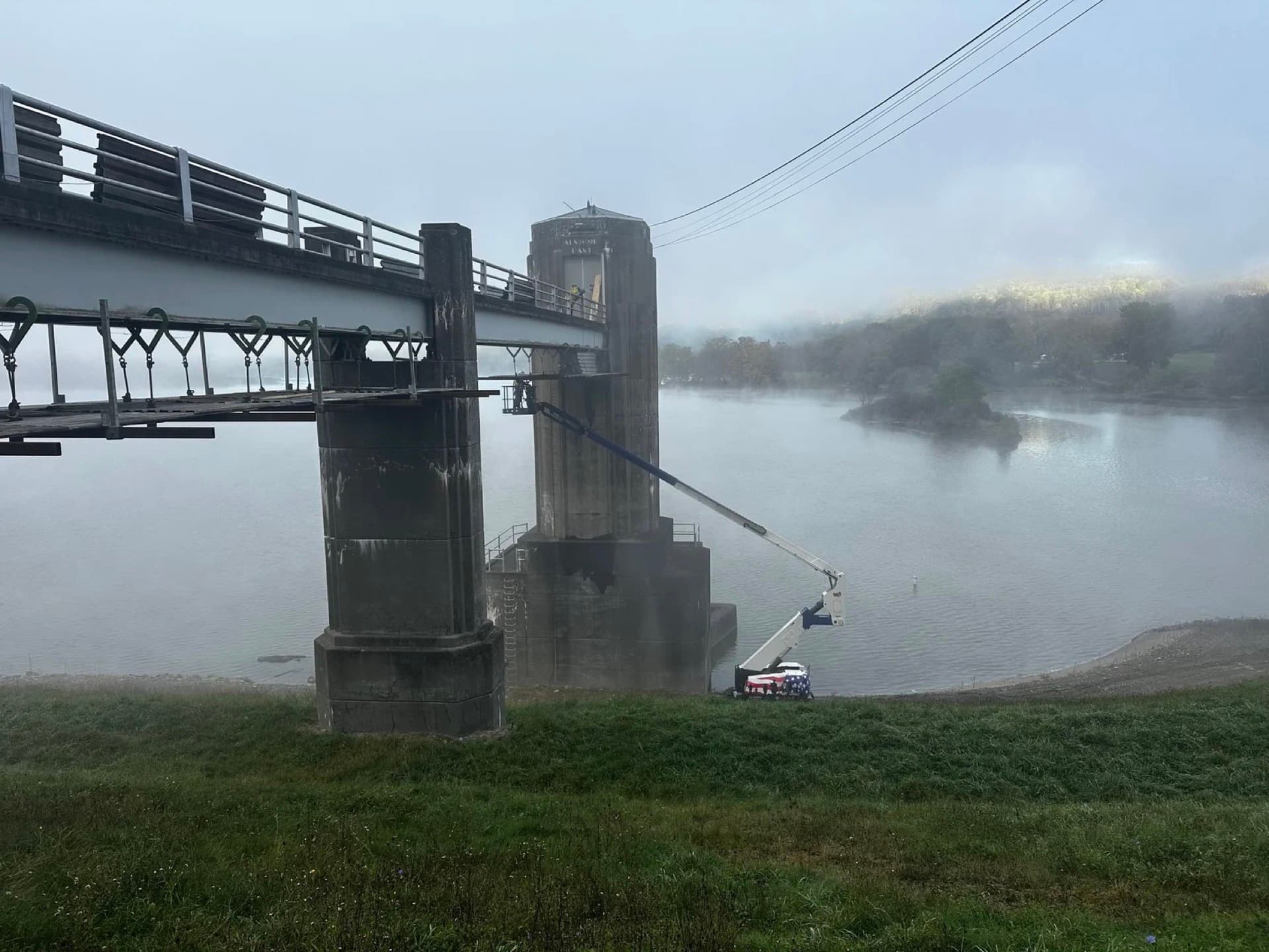 Almond Dam Bridge Lead Abatement